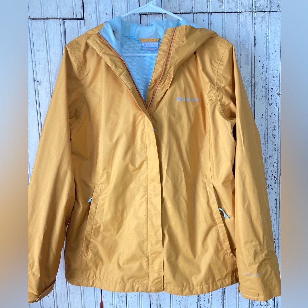 Columbia rain jacket